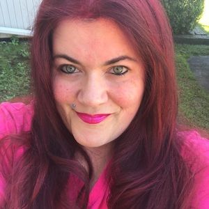 Meet your Posher, Dotti